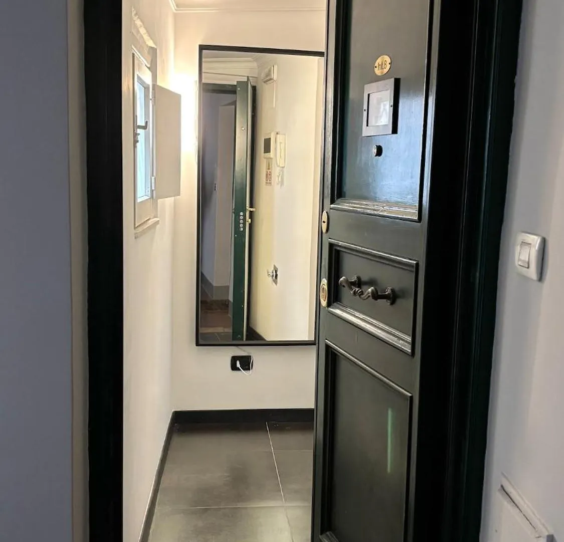 Elegant Apartment In Rome'S Historic Center Włochy