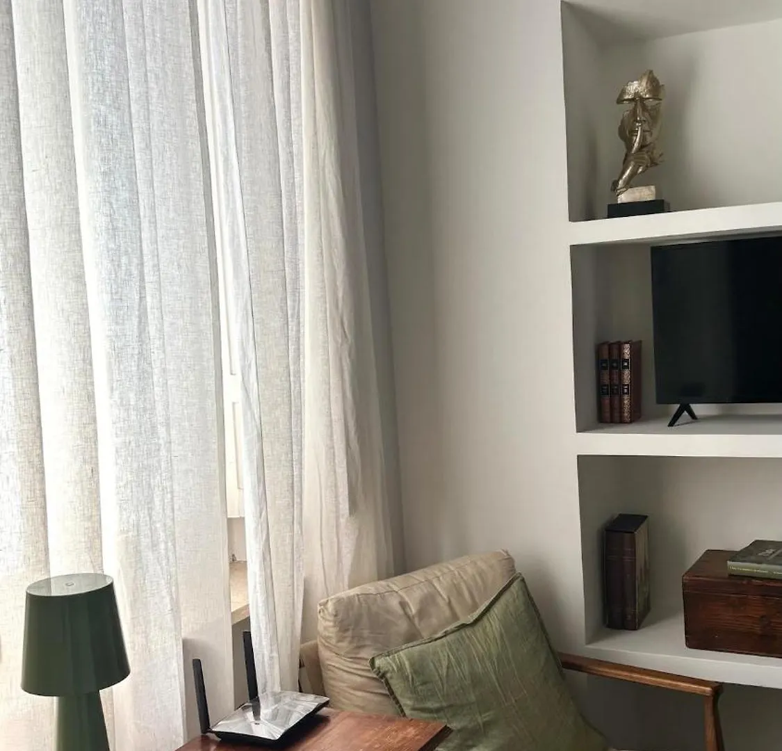 Elegant Apartment In Rome'S Historic Center 0*, Rome Italy